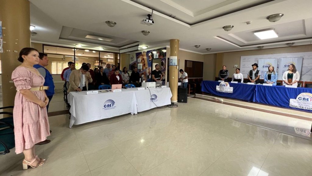 Un notario estuvo presente en la selección de los miembros de las JRV en Zamora Chinchipe.