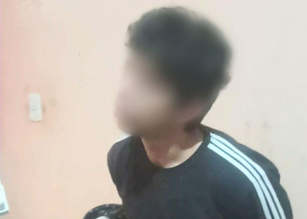 El ciudadano tiene antecedentes penales.