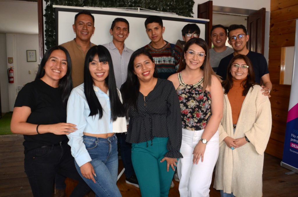 Las clases presenciales se realizan los sábados durante dos meses.