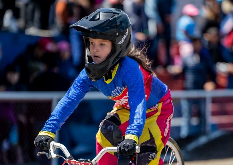 Julieta Iñiguez tiene seis años de edad.