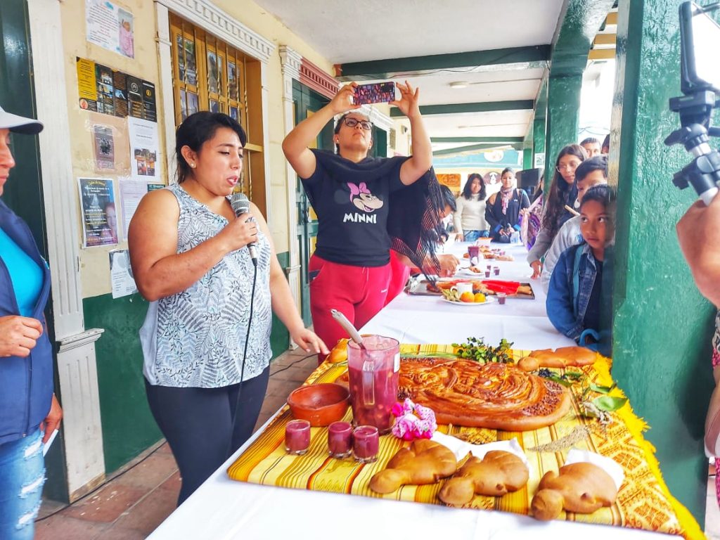 Como parte de las actividades se desarrolló el concurso de la figura de pan más bonita.