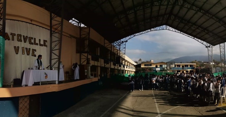 La institución tiene una gran cantidad de alumnos.