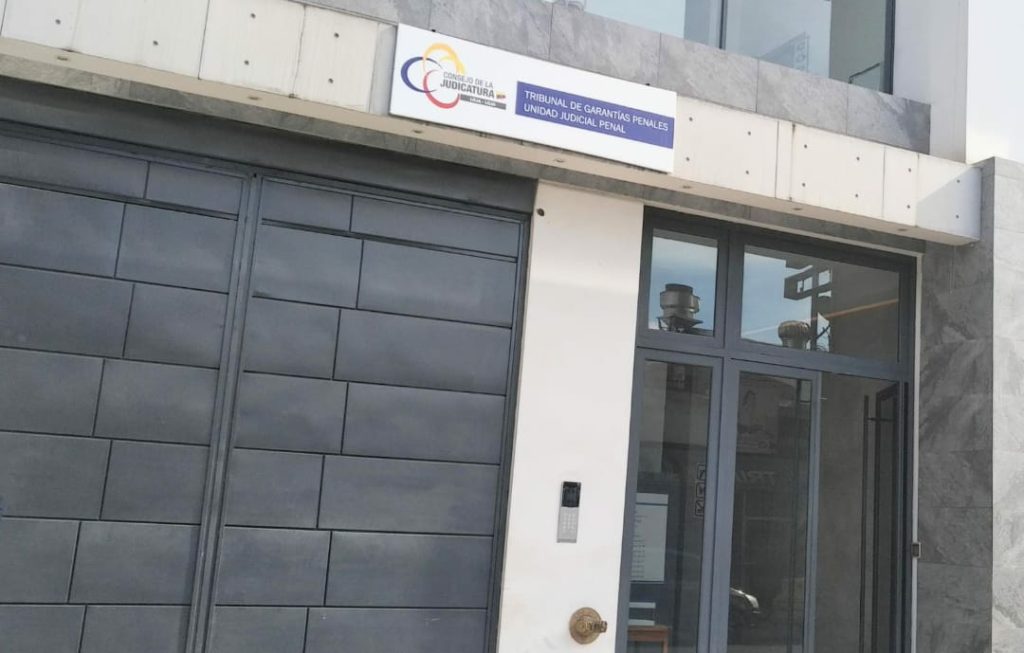 En la Unidad Judicial Penal, la tarde de ayer fue la diligencia.