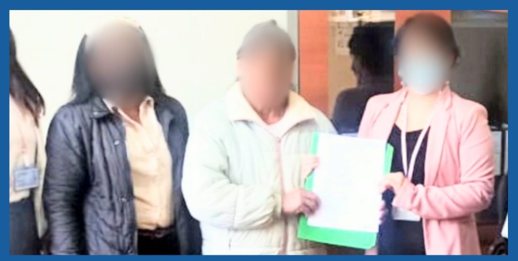 Tras cumplir varios requisitos él y ella dejaron la cárcel para cumplir esos regímenes.