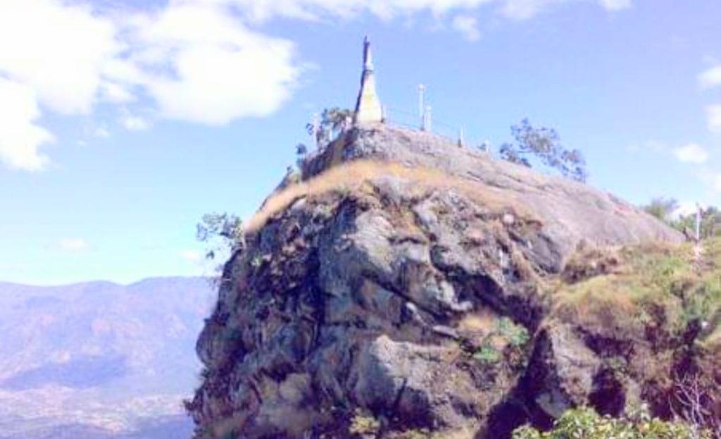 La mujer se habría lanzado al vacío desde el cerro Shiriculapo.