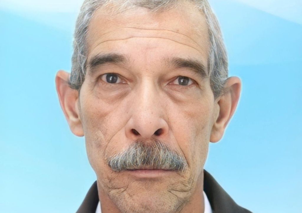 El hoy decesado recibió varias menciones y premios, especialmente en su país de origen, Cuba.