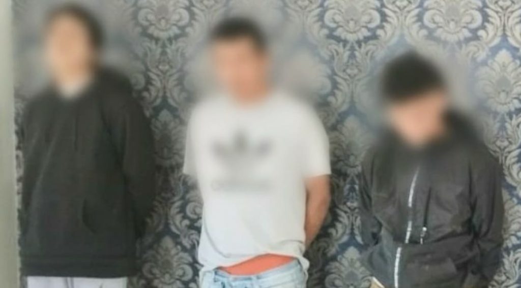 Los tres ciudadanos están implicados en el presunto delito de tráfico de drogas.