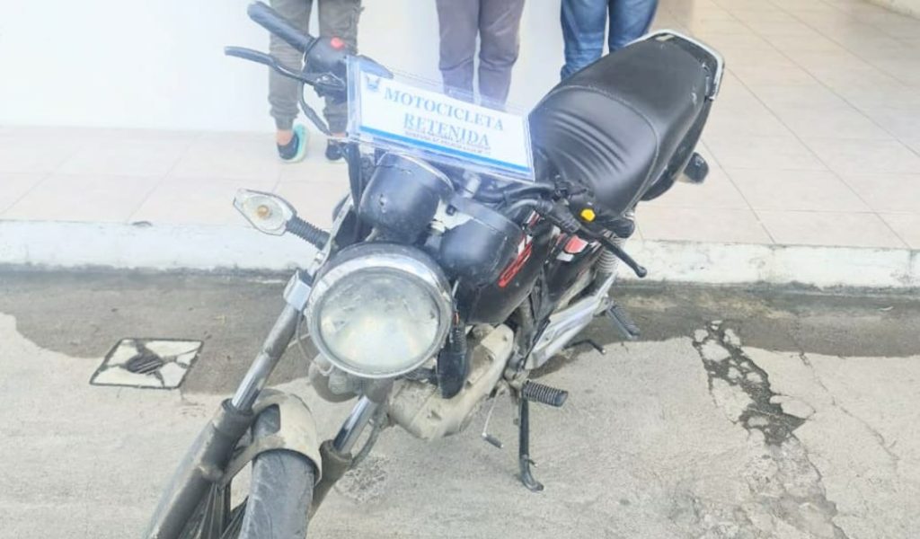 La motocicleta fue robada en la provincia de Guayas.