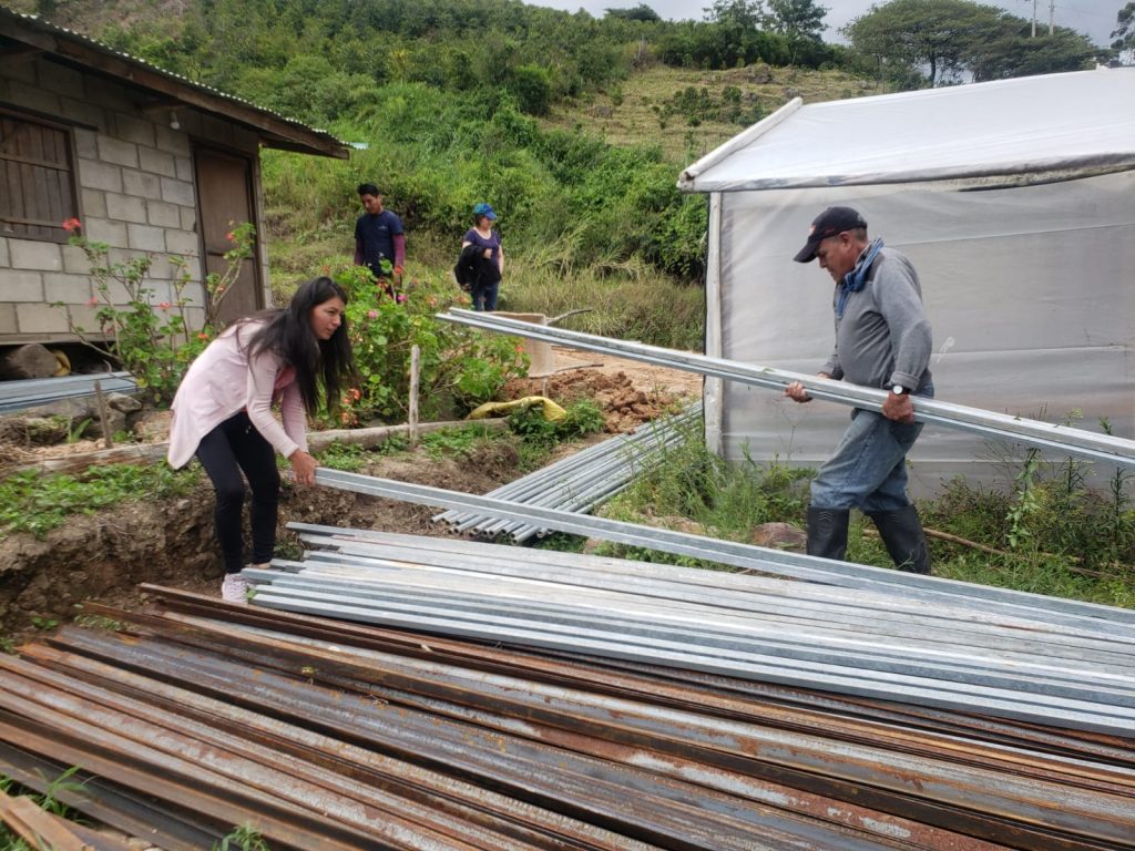 Diversos materiales fueron entregados.