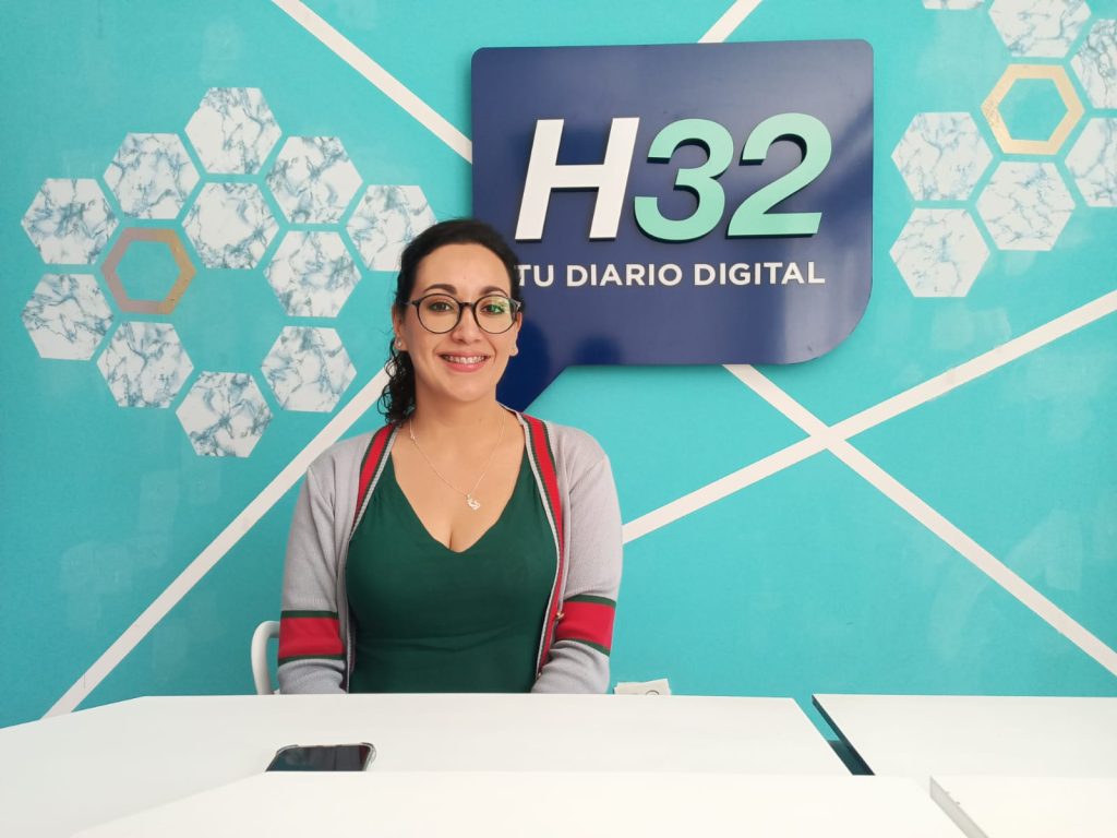 María Paula Torres Pozo invita a estudiantes y profesionales a que se inscriban en este evento.