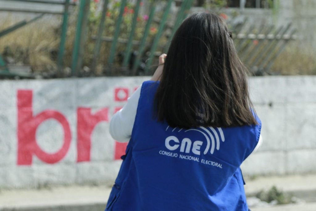 Desde semanas atrás los candidatos ya vienen promocionándose de distintas formas.