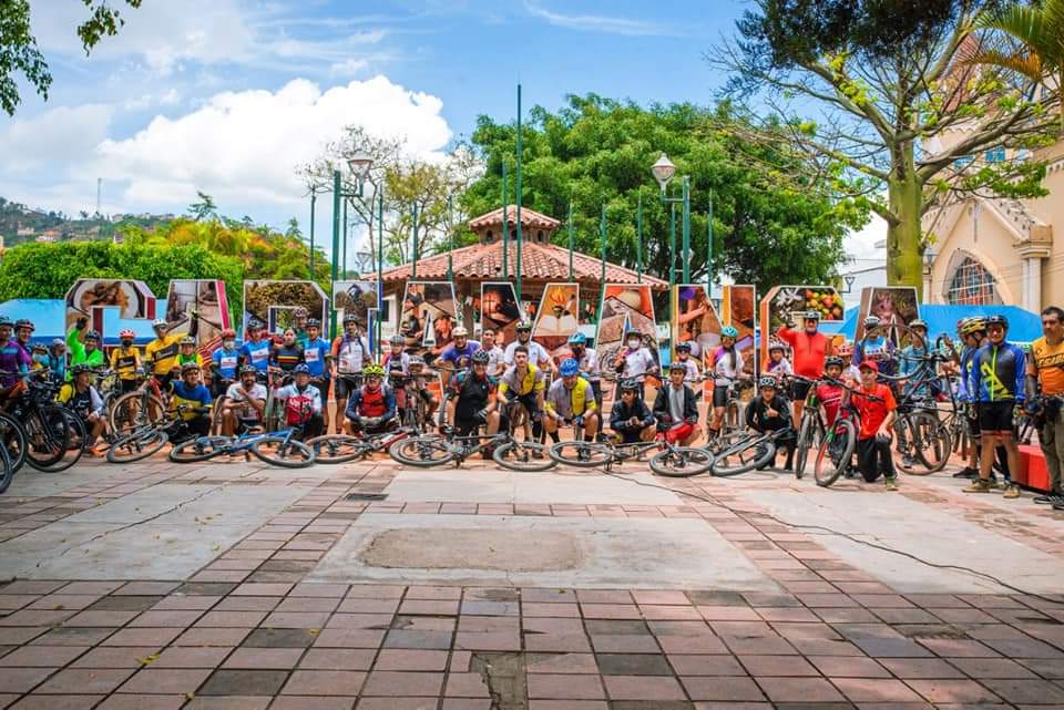 En Calvas se viene potenciando el turismo y el uso de la bicicleta.