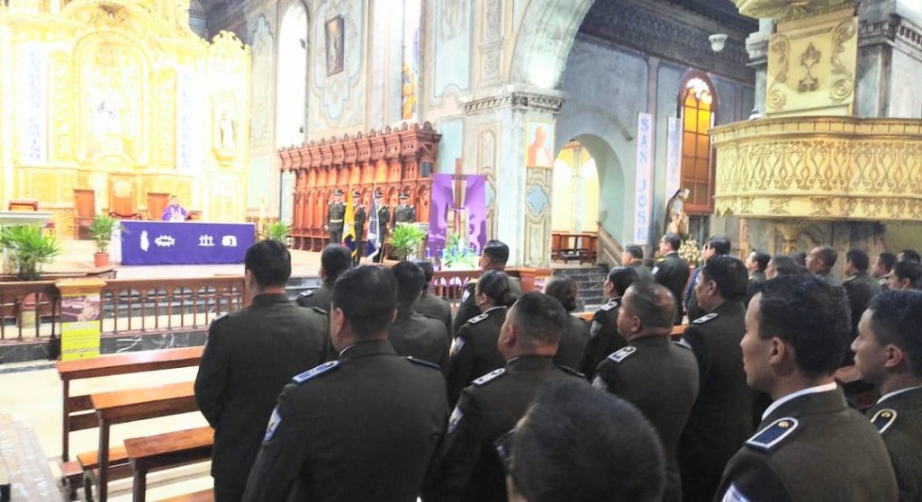 A la víspera del aniversario institucional, en marzo.