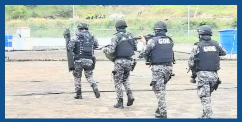 Los uniformados acudieron a la emergencia en 5 minutos.