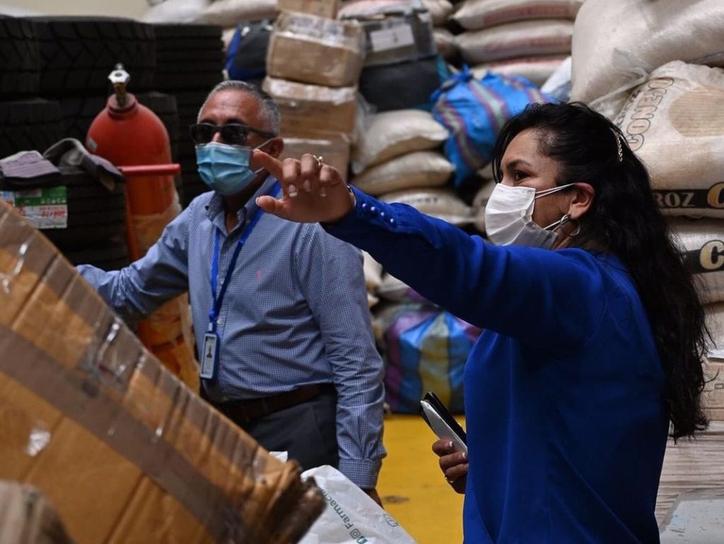 Los artículos requisados por la Aduana pasan a una bodega.