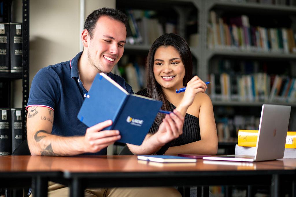 Cada postulante contará con un asesor de admisiones personalizado.