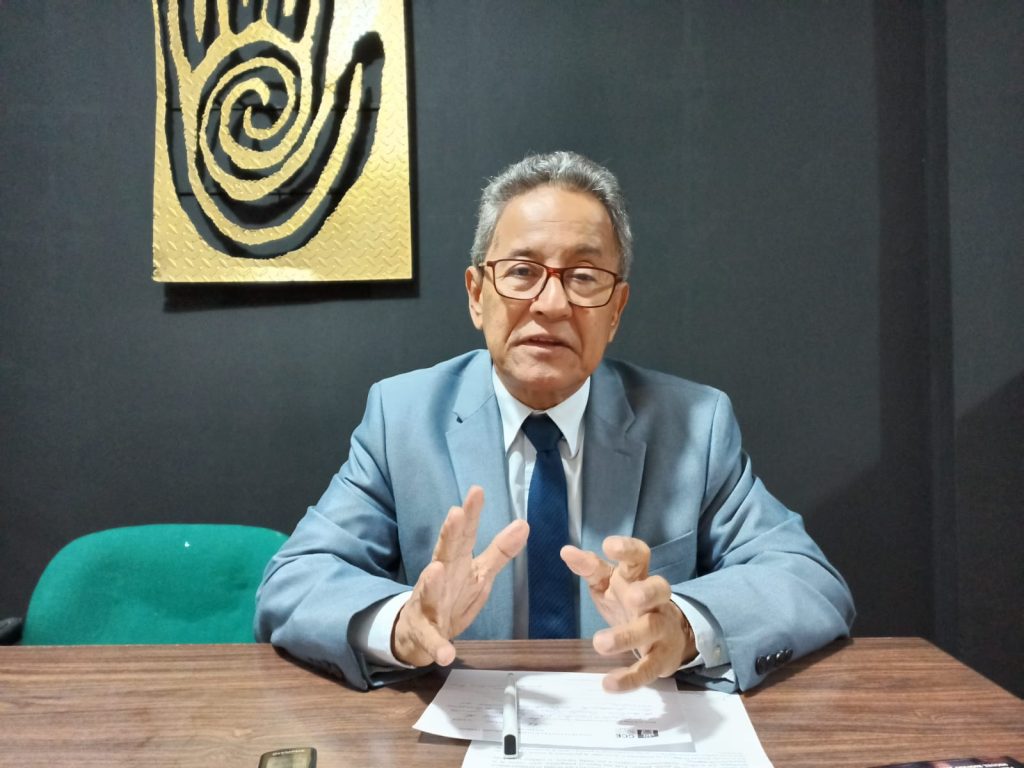 Ernesto Torres Terán, durante su diálogo con HORA32.