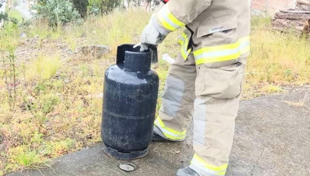 La alerta fue comunicada por el 911.