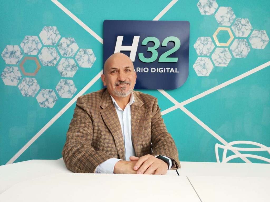 Pablo Ruiz Vélez invita a los profesionales a que se postulen para estudiar este programa de cuarto nivel.