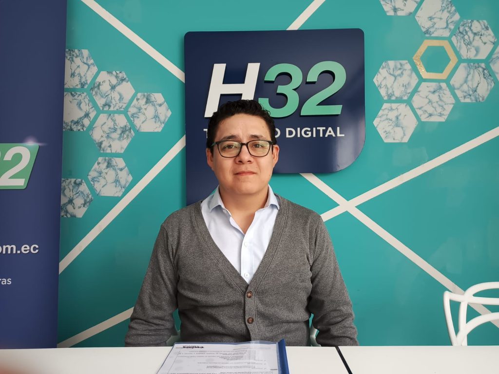 Pablo Ponce Ochoa, director de la Maestría en Políticas Públicas de la UNL.