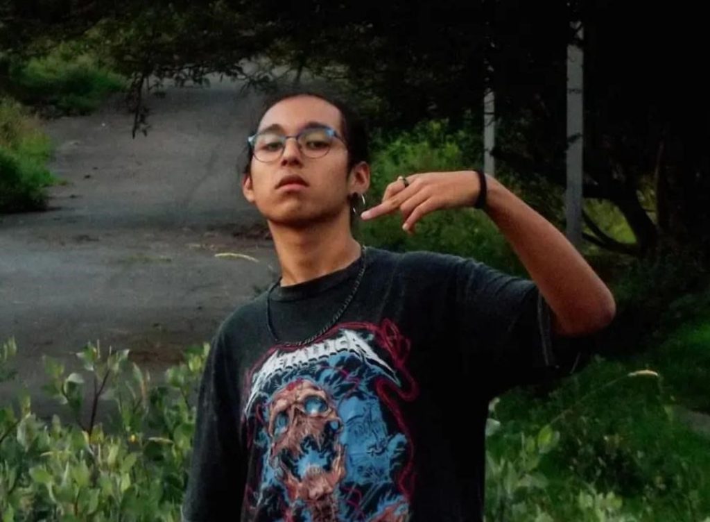 Juan Pablo fue cantante del grupo Nameless, de género thrash metal.