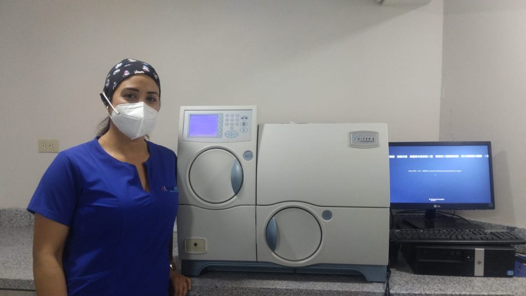 El Vitek 2 Compact es un equipo de origen alemán y de última tecnología.