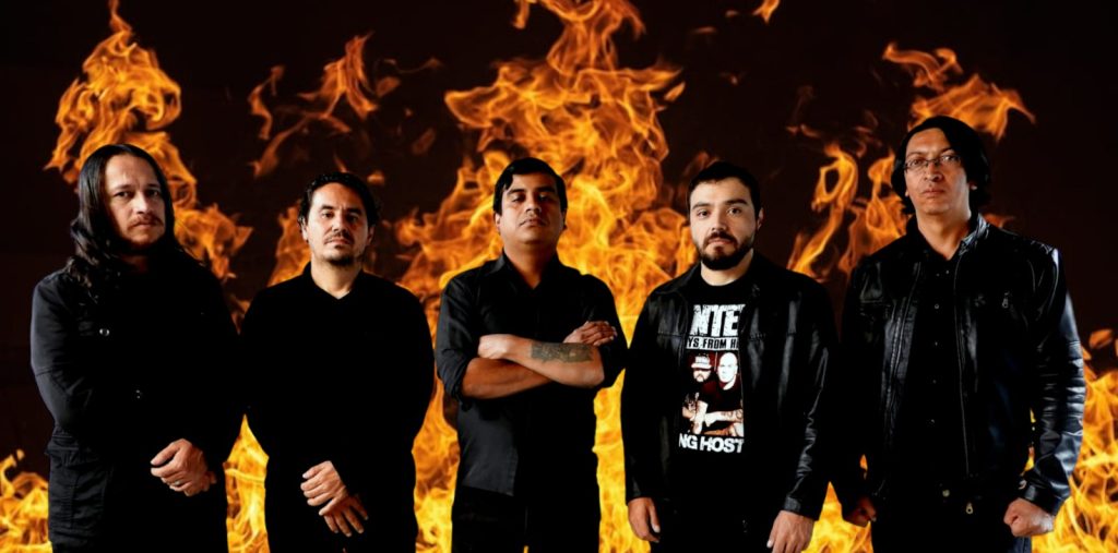 Infernalyell, de estilo thrash death metal, es una de las bandas que se presenta esa noche.