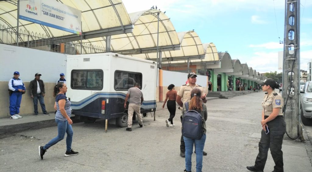 La tarde de ayer continuó el adecentamiento de ese habitáculo.