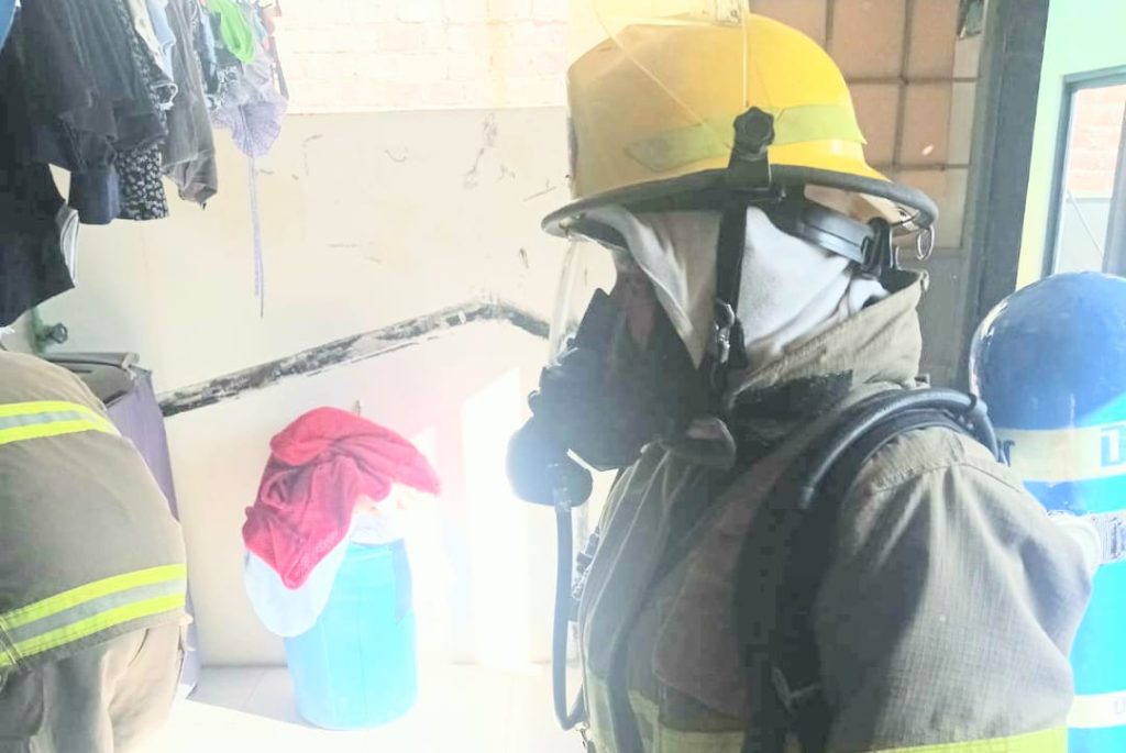 Cuatro casacas rojas acudieron a esa alerta.