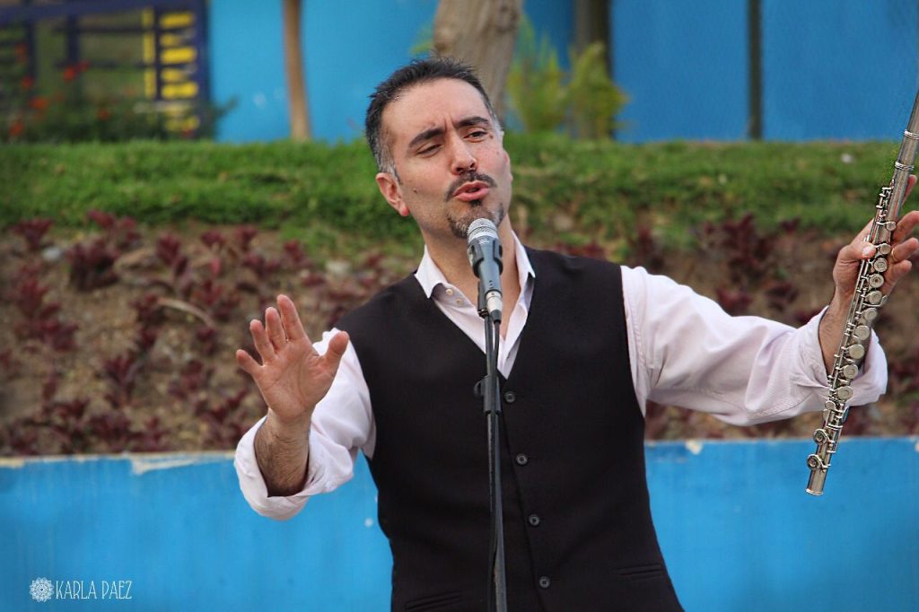 Carlos Grijalva es un músico que trasciende con la música ecuatoriana.