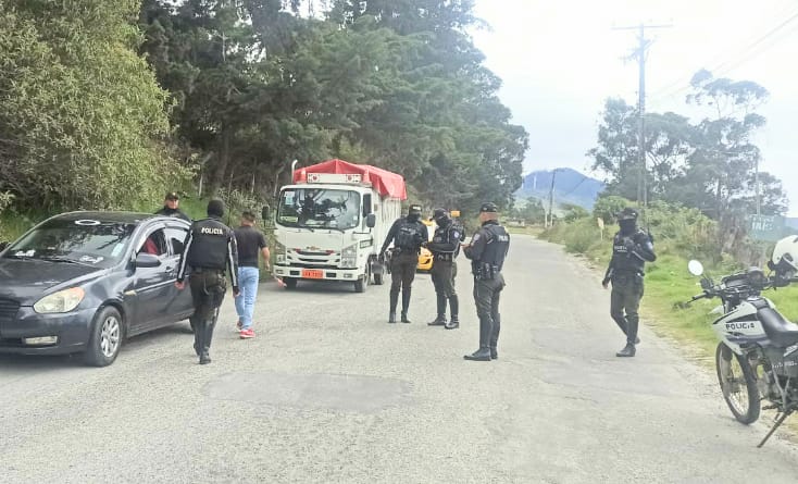 Varios vehículos fueron chequeados y, también, se registró a sus ocupantes.