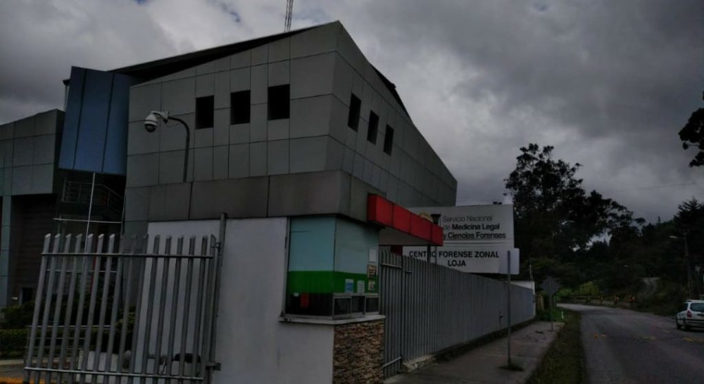 El cadáver fue llevado a la morgue del Servicio de Medicina Legal y Ciencias Forenses.