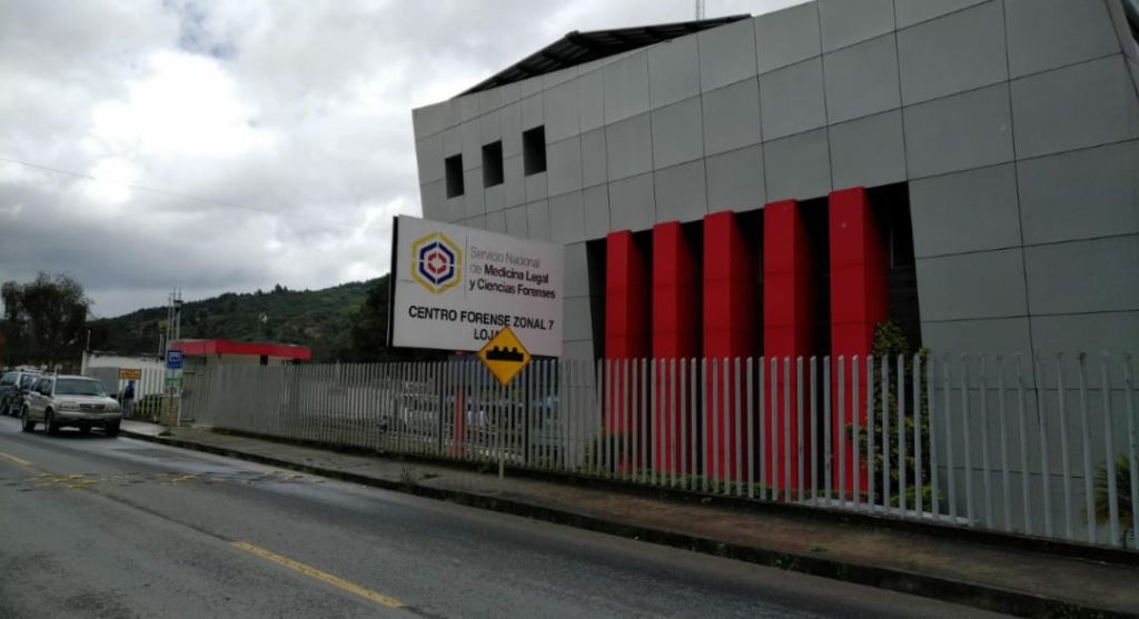 Los restos mortales del ciudadano fueron llevados a la morgue.