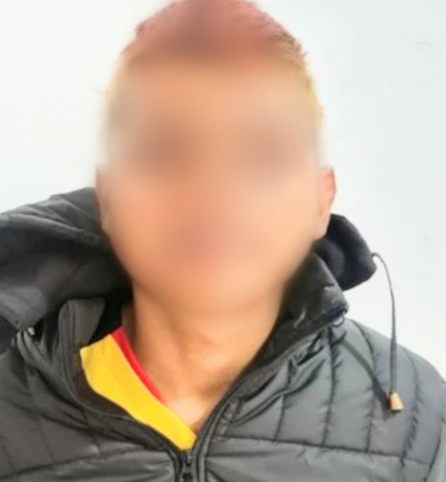 El ciudadano tenía prisión preventiva y la mujer arresto domiciliario.