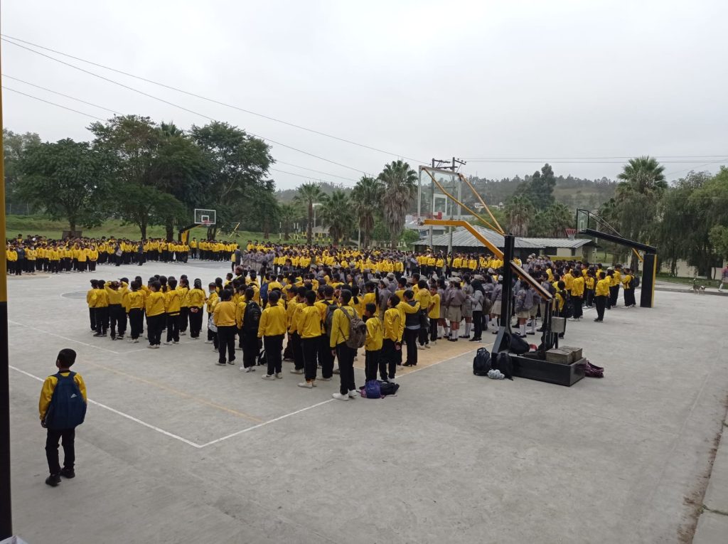De acuerdo a lo establecido por el Ministerio, los planteles educativos deben cumplir 200 días laborables.