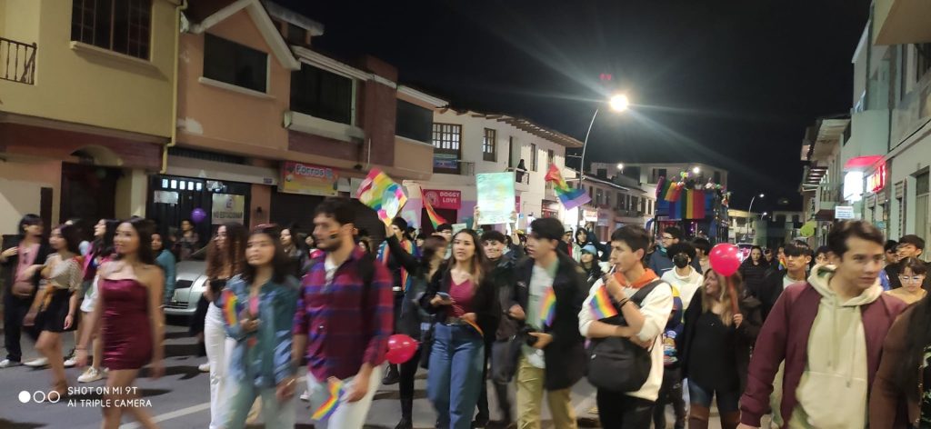 La marcha se cumplió por las diferentes calles del centro lojano.