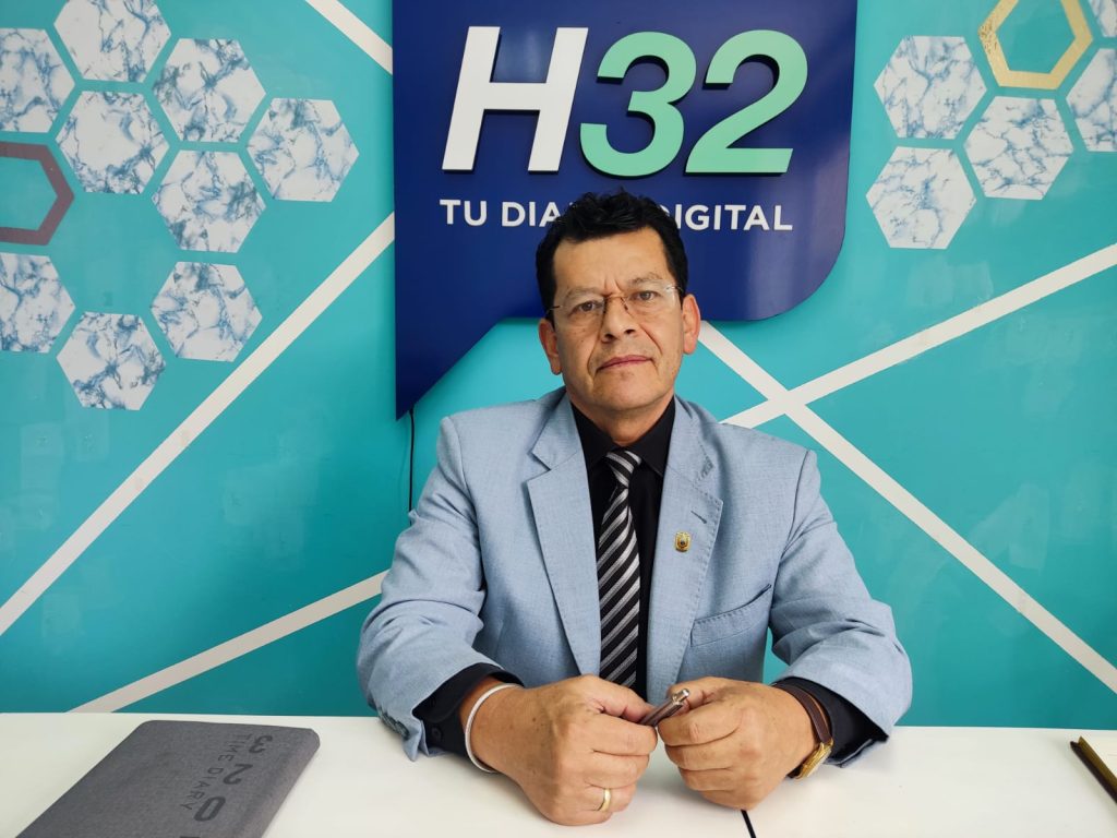 El dirigente invita a la comunidad lojana a seguir sumándose al movimiento, cuya sede provincial se encuentra en la calle Juan de Salinas, entre Sucre y Bolívar.