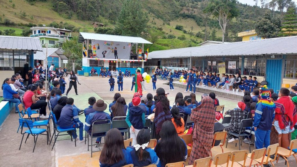 Al momento cumplen las últimas semanas de asistencia a las aulas.
