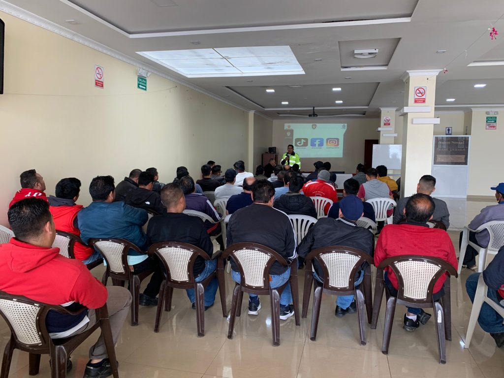 Es una actividad que la lleva a cabo el Consorcio de Transportistas urbanos Ciudad de Loja.