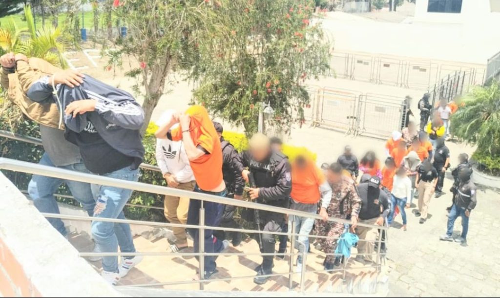 Los procesados cumplen otras penas por diversos delitos y otros enfrentan procesos judiciales.