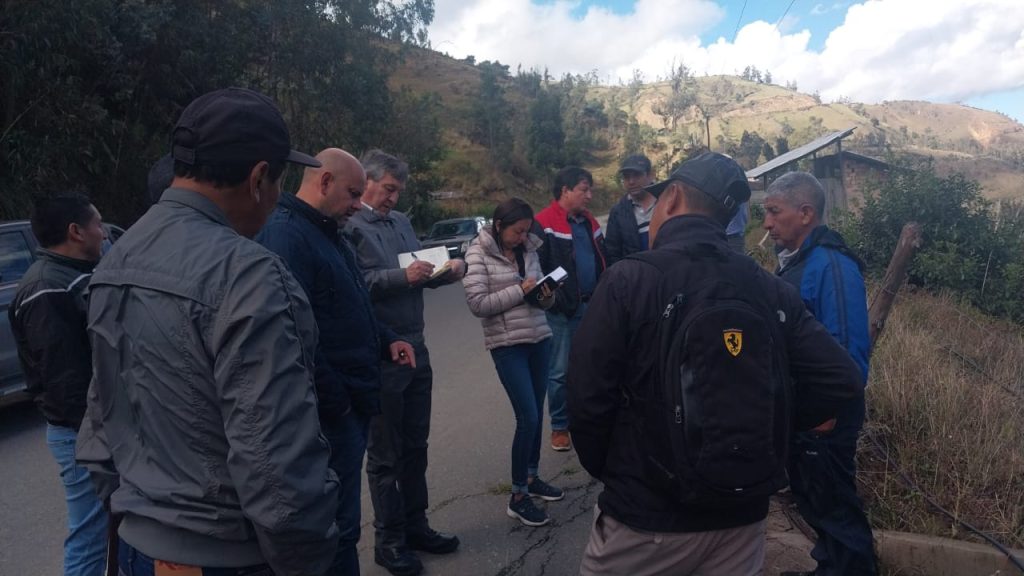 Los sectores involucrados evaluaron las labores cumplidas hasta el momento en la carretera.