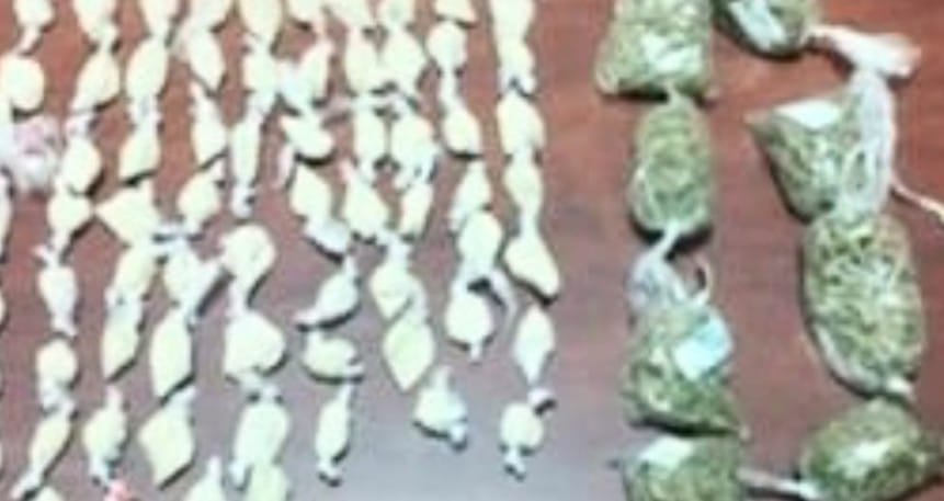 La sustancia catalogada y sujeta a fiscalización que los policías Antidrogas confiscaron.