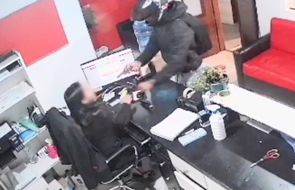 La entidad está ubicada en la avenida Orillas del Zamora y calle Bracamoros.