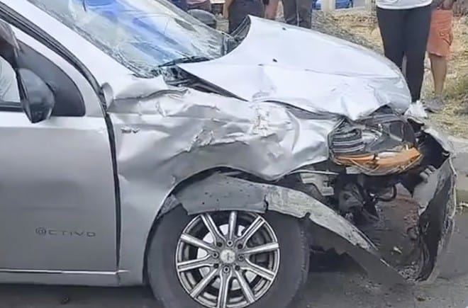 Uno de los vehículos que se implicó en el choque.