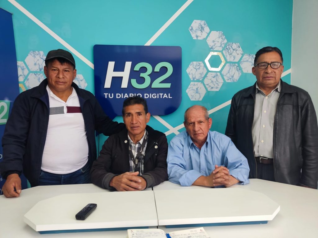 Wilman Chamba, Franco Vinicio Cango, Ney Shofre Quezada y Lauro Cango están seguros de que las entidades darán luz verde a sus peticiones.