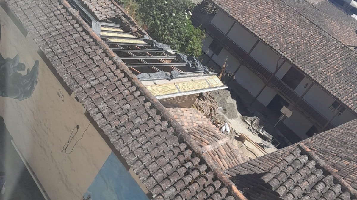 Los trabajos en el Monasterio continúan sin contratiempo alguno.