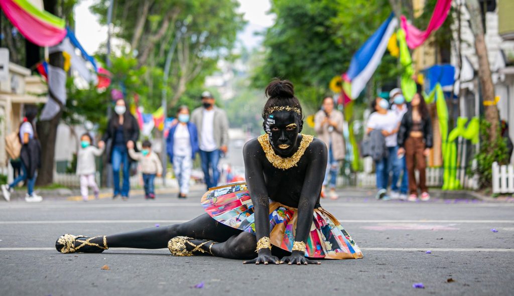 Es necesario que la comunidad tome precauciones al no poder circular por algunas calles.