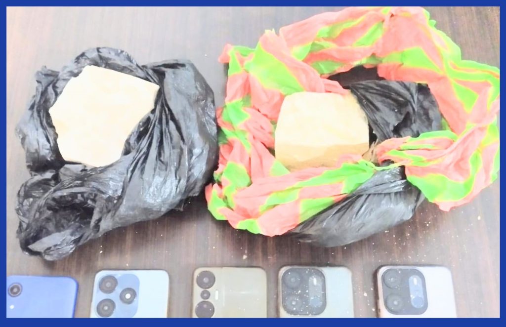 La aprehensión de los ciudadanos y el decomiso de la droga fue el jueves anterior.