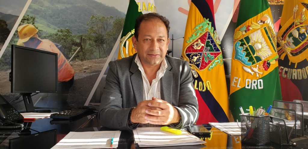 Xavier Arturo Salazar Hernández dice que asume el cargo con responsabilidad, humildad y experiencia.