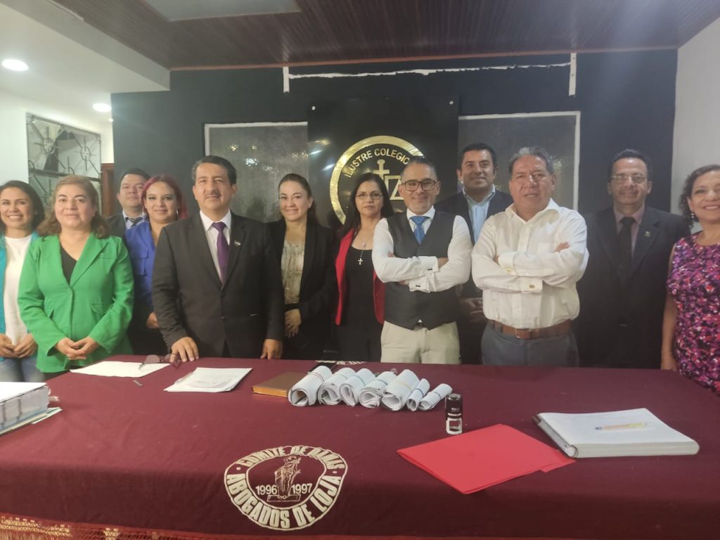 José Luis Silverio, tras conocer los resultados oficiales de parte de los integrantes del Tribunal Electoral.